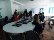 Molodye_specialisty_razgovor_01