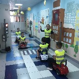 dou182-3.jpg